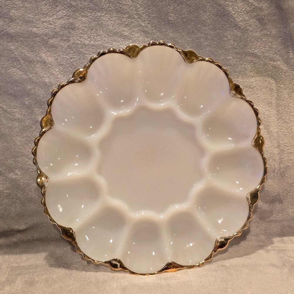 Vtg Anchor Hocking Fire-King #896 Milk Glass Deviled Egg Plate Gold Trim 9.75"